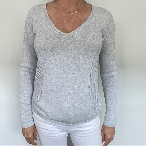 Lululemon Grey Vneck Sweater 